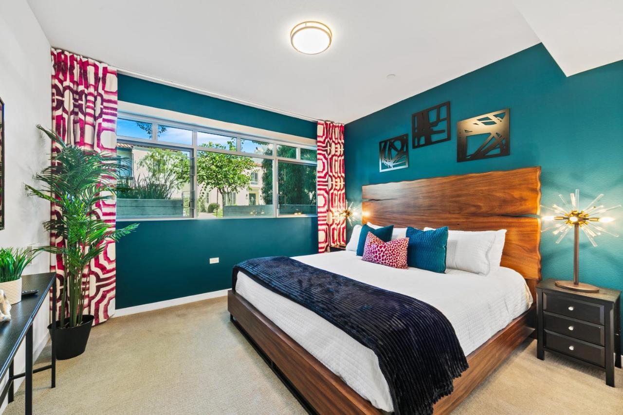 Fairfax District Chic City Oasis 2 Bedroom Apt With Den 136 Los Angeles Exterior foto